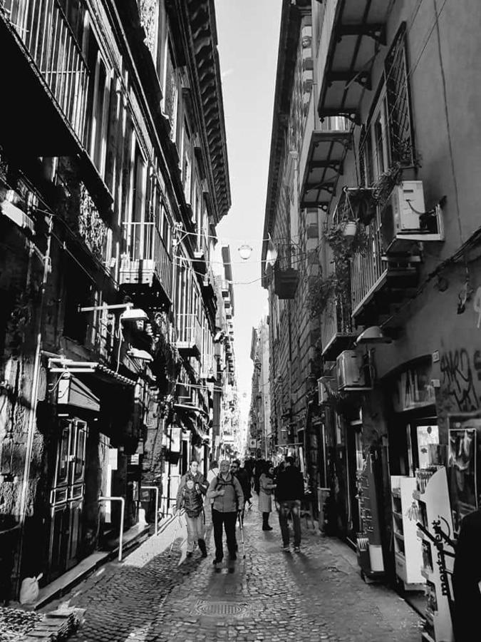 Nolana 28 Rooms In ナポリ エクステリア 写真